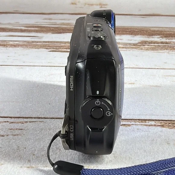 Fujifilm FinePix XP120 16.4MP Waterproof Digital Camera TESTED WORKS GREAT